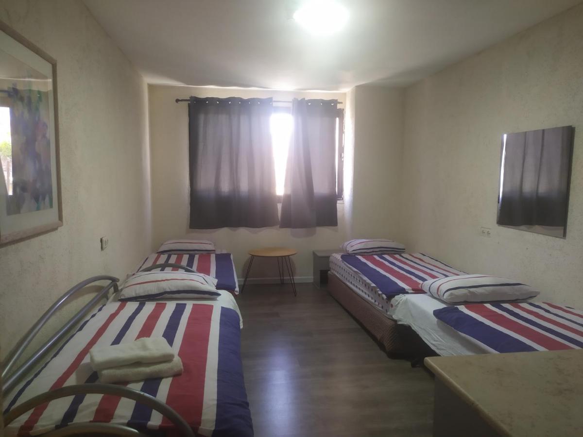 Motel Neve Midbar Eilat Kültér fotó
